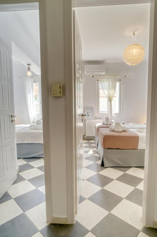 Stylish, Cozy 2-Bdr Flat In Andros Town By Explore Andros Exterior foto